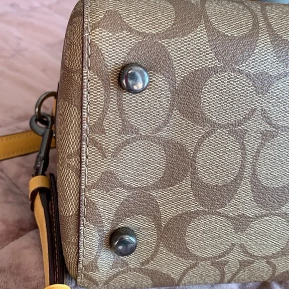 Coach Rowan Satchel - Picture 15 of 17